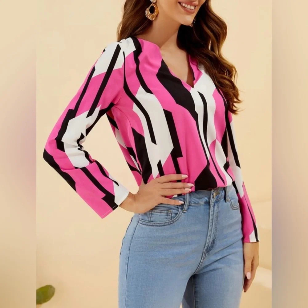 SHEIN Curve Classy Geo notched v-neck long sleeves bold artsy print NEW size 4X